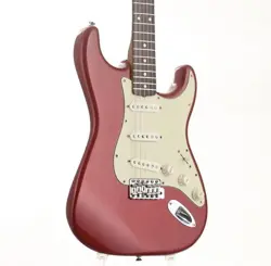 FENDER CLASSIC 60S STRATOCASTER CANDY APPLE RED 2007 MADE ELECTRIC GUITAR