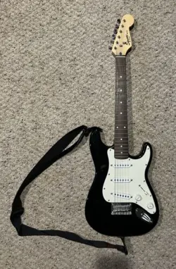 MINI STRAT STRING