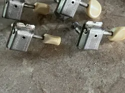 1964 1965 1966 SET FENDER MUSICMASTER DUO SONIC MUSTANG GUITAR TUNERS