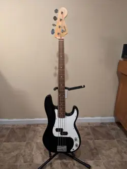 FENDER SQUIER P-BASS AFFINITY SERIES ELECTRIC BASS GUITAR BLACK