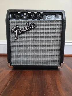 FENDER FRONTMAN 10G GUITAR AMPLIFIER PR 357
