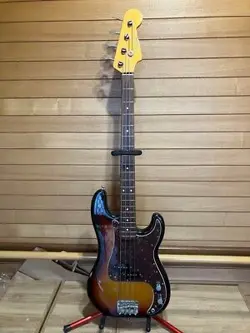 FENDER JAPAN PRECISION BASS 2004 - 2006 ELECTRIC BASS GUITAR 3TS WITH SOFT CASE