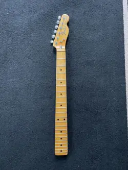 VINTAGE FENDER TELECASTER NECK