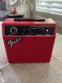 MA-10 MINI AMPLIFIER