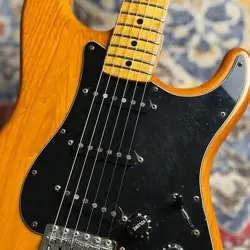 1978 STRATOCASTER USED