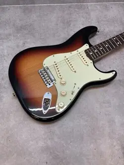 /FENDER/STRATOCASTER/ELECTRIC GUITA