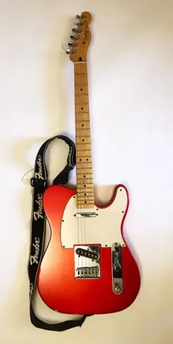 FENDER TELECASTER  2006 MADE IN MEXICO 6 STRING ELECTRIC GUITAR