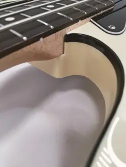 FENDER JAPAN AERODYNE