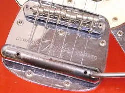 FENDER MUSTANG COMPETITION RED '73