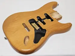 2004 FENDER USA HIGHWAY ONE STRAT BODY NATURAL ALDER SATIN NITRO ELECTRIC GUITAR