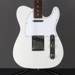 2023 FENDER AMERICAN ULTRA TELECASTER ARCTIC PEARL WHITE WITH HARDSHELL CASE
