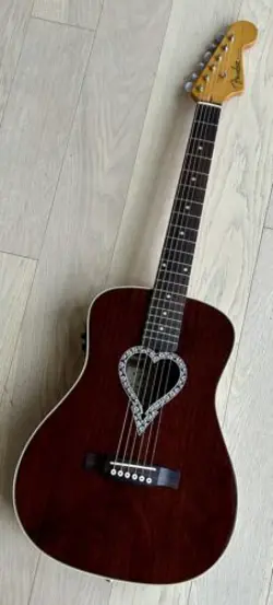 FENDER MALIBU ALKALINE TRIO GUITAR W/ SOFT CASE