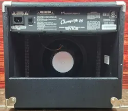 FENDER CHAMPION 20 GUITAR AMP (70W)