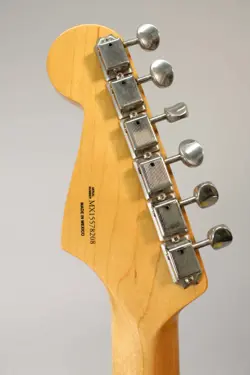50'S STRATOCASTER SURF