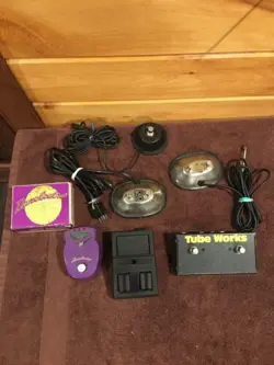 DOUBLE BUTTON ROLAND