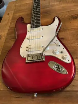 1993 FENDER STRAT PLUS ULTRA CRIMSON BURST LACE SENSORS TBX LSR SCHALLERS