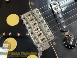 FENDER BUDDY GUY POLKA DOT STRATOCASTER ELECTRIC GUTIAR [AUTH]