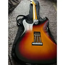 JAPAN SQUIER SERIAL