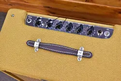 FENDER BLUES JUNIOR IV LACQUERED TWEED