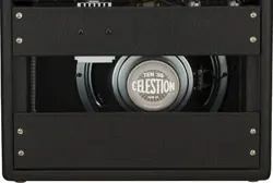 FENDER  68 CUSTOM VIBRO CHAMP REVERB FENDER GUITAR COMBO AMP