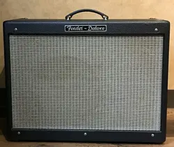 FENDER   HOT ROD DELUXE
