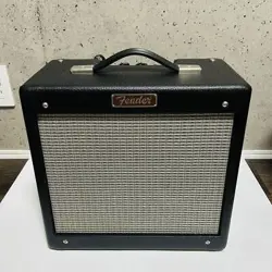 FENDER PRO JUNIOR4 LTD GUITAR AMPLIFIER