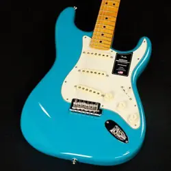 FENDER AMERICAN PROFESSIONAL II STRATOCASTER MAPLE MIAMI BLUE S N:US23044278