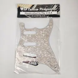 WD CUSTOM PICKGUARD FOR FENDER AMERICAN ELITE STRATOCASTER HSS CREAM ABALONE
