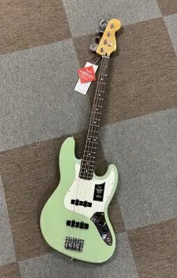 FENDER PLAYER II JAZZ BASS, ROSEWOOD FINGERBOARD, BIRCH GREEN