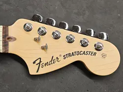 2004 FENDER STRAT ROSEWOOD NECK HIGHWAY ONE / AMERICAN SPECIAL STRATOCASTER USA