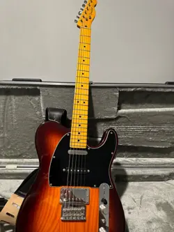 TELECASTER MIC GUITAR