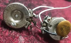 FENDER STRATOCASTER 1970 CTS 250K POTS USA (SET OF 2) ORIGINAL VINTAGE