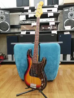 FENDER JAPAN PB62 ELECTRIC BASS _51517