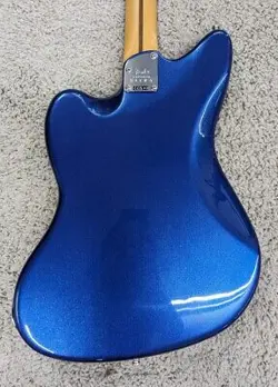 JAZZMASTER MAPLE FRETBOARD