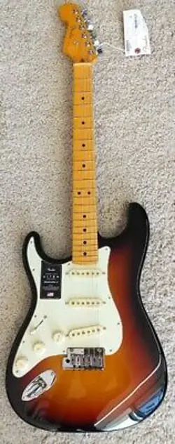 ULTRA STRATOCASTER LEFT-HAND