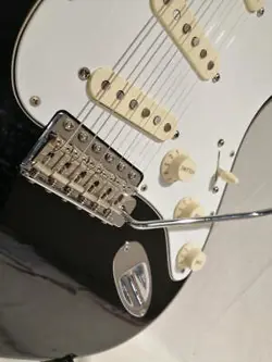 FENDER MEXICO JIMI HENDRIX STRATOCASTER SAFE DELIVERY FROM JAPAN