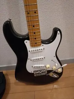 FENDER JAPAN STRATOCASTER 2004 - 2006 ELECTRIC GUITAR BLACK