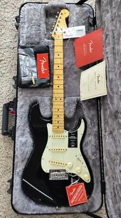 FENDER AMERICAN PROFESSIONAL II STRATOCASTER, MAPLE NECK - BLACK WITH HARD CASE