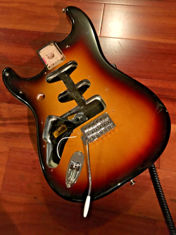 GEN. FENDER LEFT HAND LEFTY 3 TONE SUNBURST STRAT STRATOCASTER BODY ALDER BRIDGE