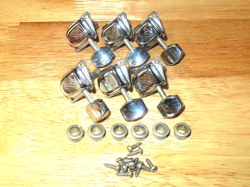 1975 CHROME TRAPEZOID