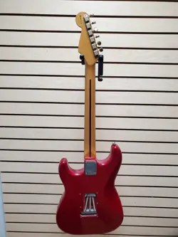 STRATOCASTER STRAT RED