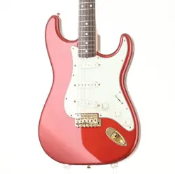 ELECTRIC GUITAR USED FENDER TRADITIONAL 60S STRATOCASTER BASSWOODBODY 21FRET