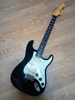 MADE BY MOON? GUITARMAN STRATOCASTER EBONY SCHECTER MOON VANZANDT FENDER GIBSON