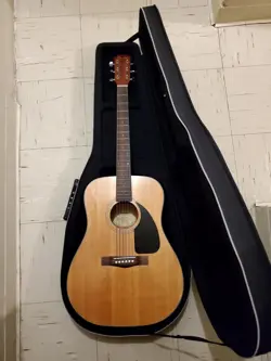 FENDER ACOUSTIC GUITAR WITH HARDSHELL CASE