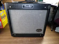 FENDER G-DEC JUNIOR AMPLIFIER