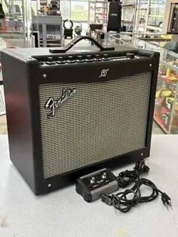 FENDER MUSTANG III V.2 MODELING COMBO AMP (ROC035478)