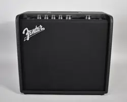 LT25 COMBO AMPLIFIER