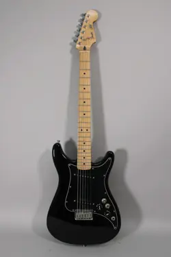 2019 FENDER PLAYER LEAD II BLACK