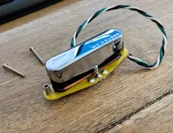 FENDER 4TH GENERATION