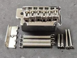 2007 FENDER CLASSIC PLAYER 50S STRAT TREMOLO STRATOCASTER GUITAR BRIDGE ASSEMBLY